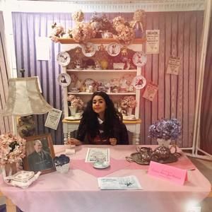 Meet your Posher, Jennifer